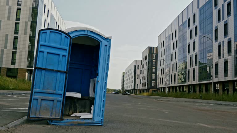 Best Portable Toilet Rental for Emergency Services  in Ohatchee, AL
